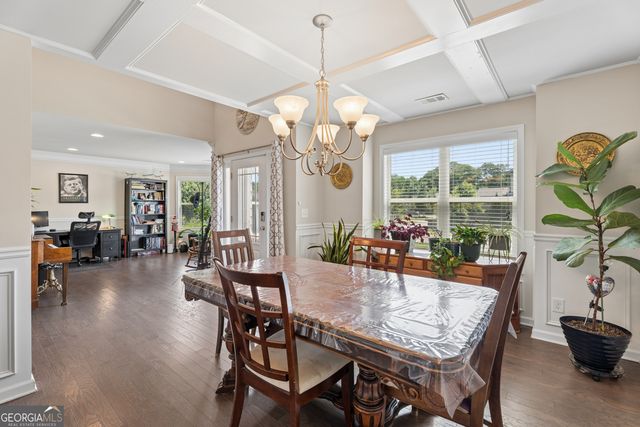 5752 Shore Isle Court, Flowery Branch, GA 30542