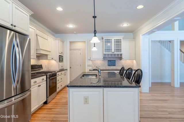 122 Trask Lane, Stillwater, NY 12170