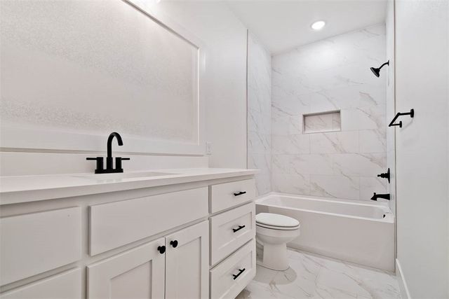 14 Kentallen Lane, Bella Vista, AR 72715