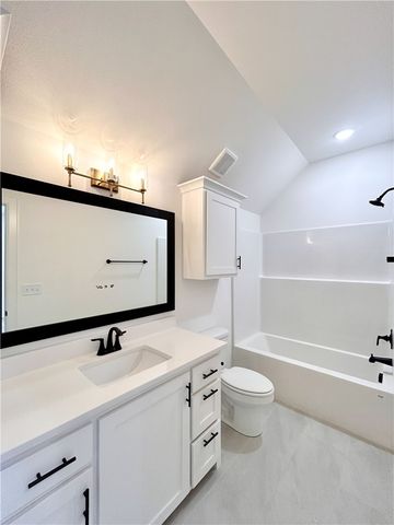 14 Kentallen Lane, Bella Vista, AR 72715