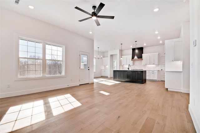 14 Kentallen Lane, Bella Vista, AR 72715