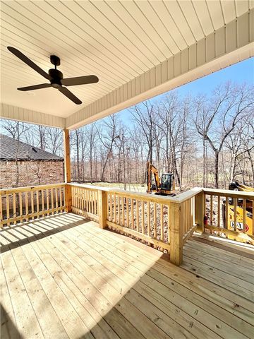 14 Kentallen Lane, Bella Vista, AR 72715