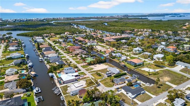 4815 Esplanade ST, Bonita Springs, FL 34134