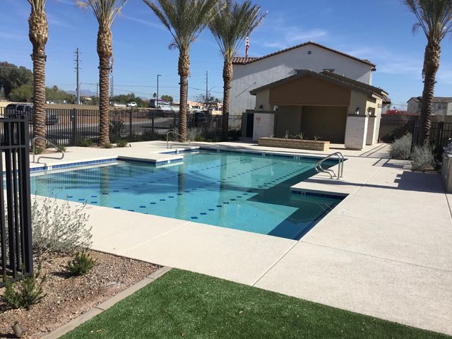 715 N Sparrow Drive, Gilbert, AZ 85234