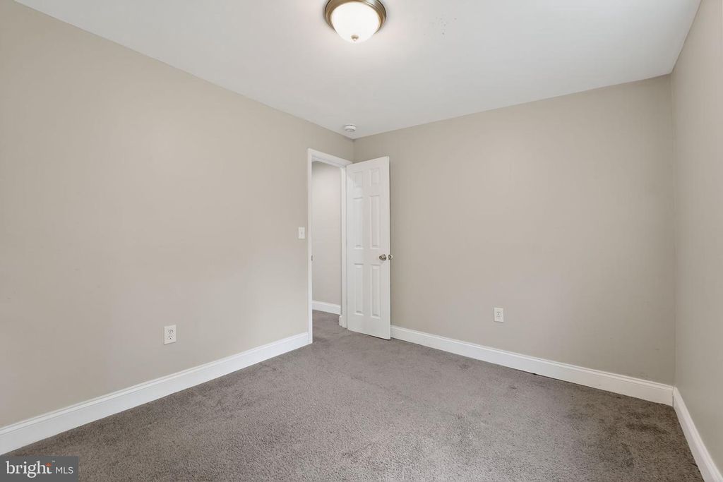 Image 13 of property listing at 2809 TAYLOR AVE, Baltimore, MD 21234