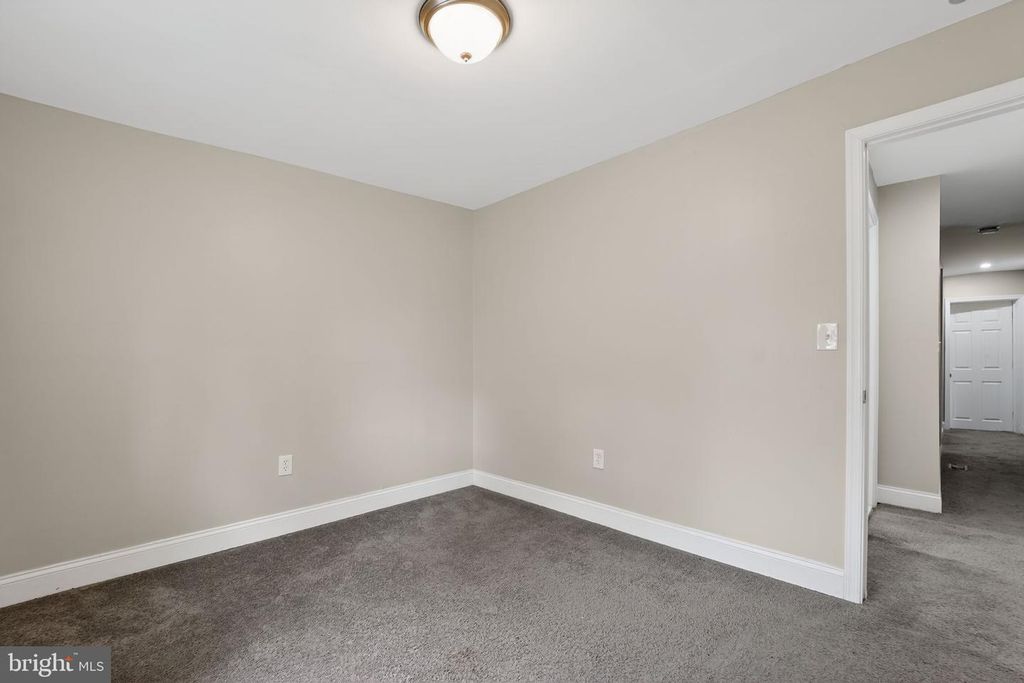 Image 15 of property listing at 2809 TAYLOR AVE, Baltimore, MD 21234