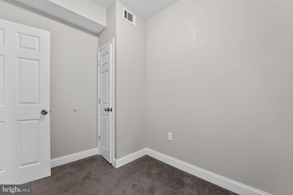 Image 16 of property listing at 2809 TAYLOR AVE, Baltimore, MD 21234