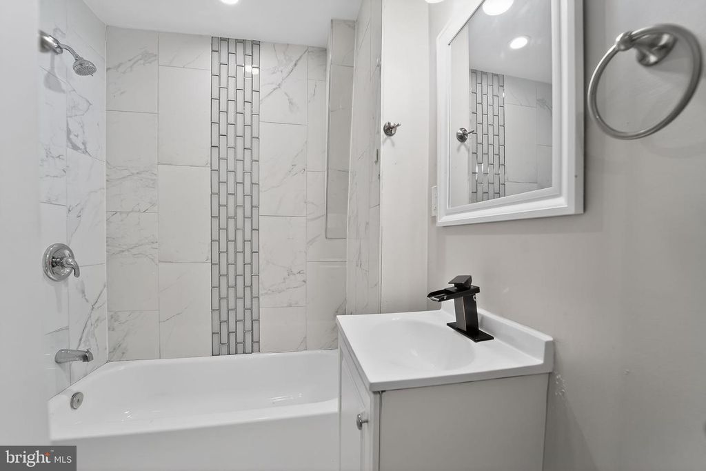 Image 25 of property listing at 2809 TAYLOR AVE, Baltimore, MD 21234