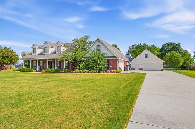 226 Fredonia Street, Elm Springs, AR 72762