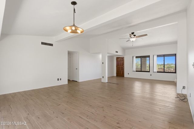 9141 E Indian Canyon Road, Tucson, AZ 85749