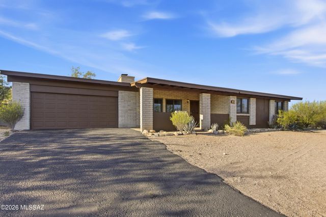 9141 E Indian Canyon Road, Tucson, AZ 85749