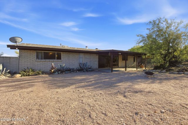 9141 E Indian Canyon Road, Tucson, AZ 85749