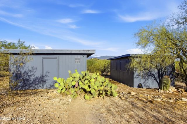 9141 E Indian Canyon Road, Tucson, AZ 85749