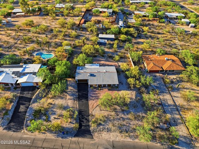 9141 E Indian Canyon Road, Tucson, AZ 85749