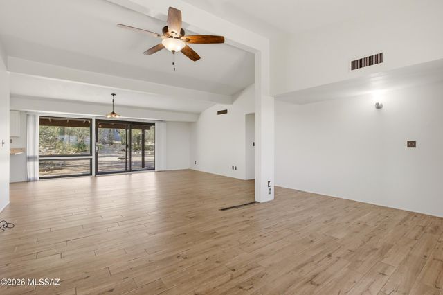9141 E Indian Canyon Road, Tucson, AZ 85749