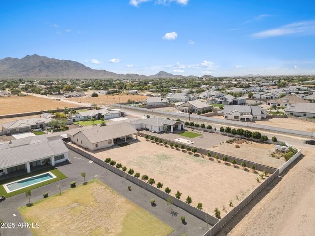 18020 E INDIANA Avenue, Queen Creek, AZ 85142