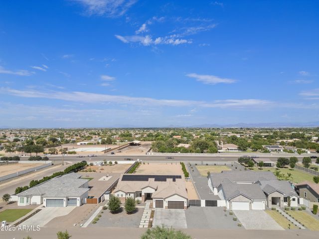 18020 E INDIANA Avenue, Queen Creek, AZ 85142