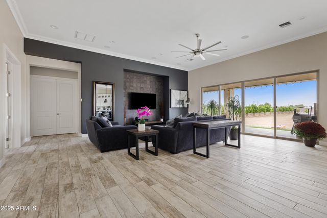 18020 E INDIANA Avenue, Queen Creek, AZ 85142