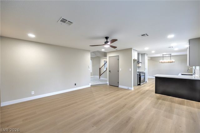 4617 Pacer Avenue, North Las Vegas, NV 89031