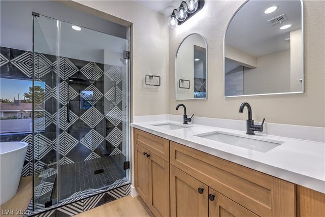 4617 Pacer Avenue, North Las Vegas, NV 89031