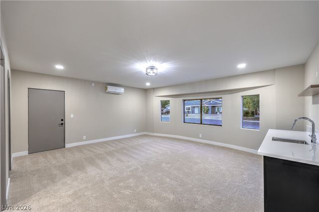 4617 Pacer Avenue, North Las Vegas, NV 89031