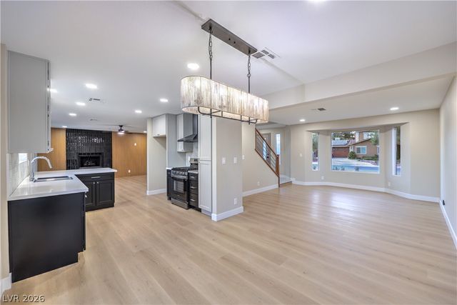 4617 Pacer Avenue, North Las Vegas, NV 89031