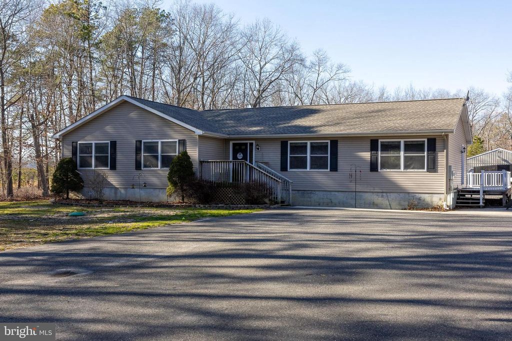 1224 ELWOOD RD, Hammonton, NJ 08037