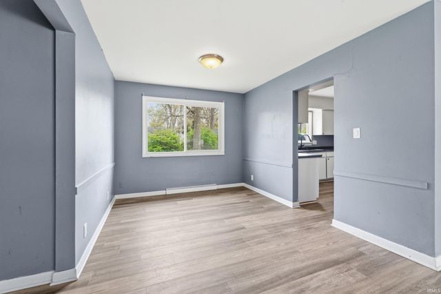 2914 Glenwood Avenue, Fort Wayne, IN 46805