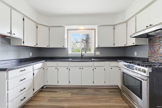 2914 Glenwood Avenue, Fort Wayne, IN 46805