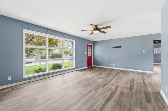 2914 Glenwood Avenue, Fort Wayne, IN 46805