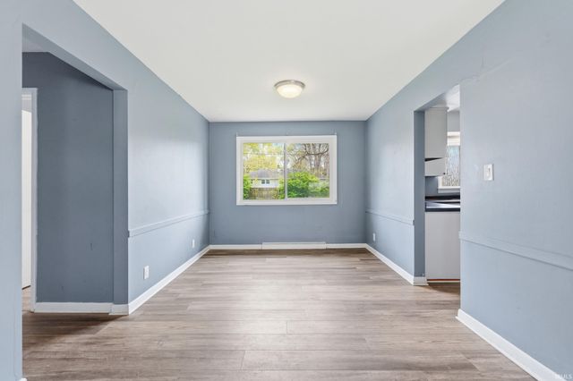 2914 Glenwood Avenue, Fort Wayne, IN 46805