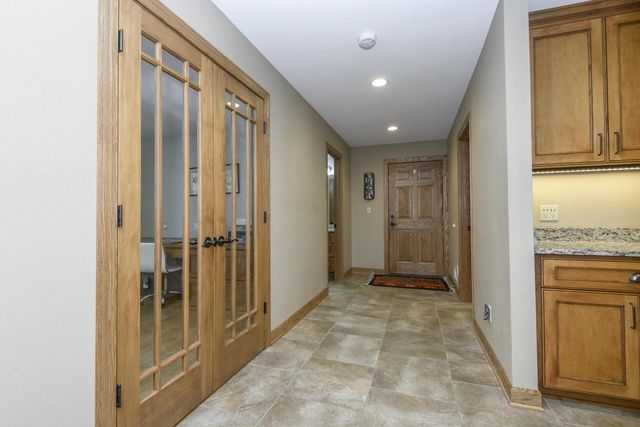 S90W27045 Norway DRIVE, Mukwonago, WI 53149