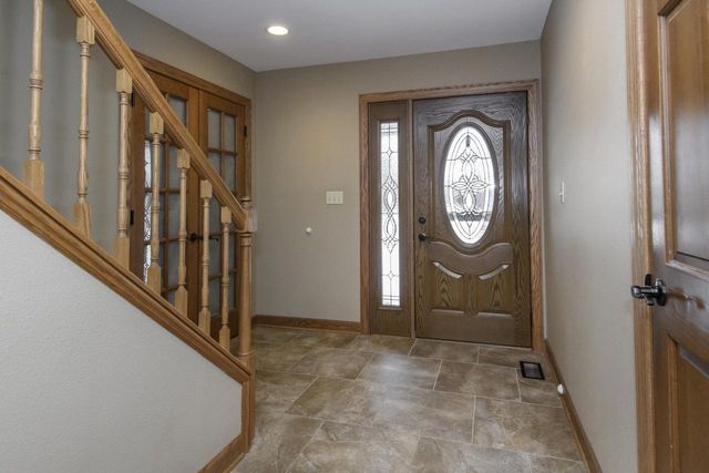 S90W27045 Norway DRIVE, Mukwonago, WI 53149