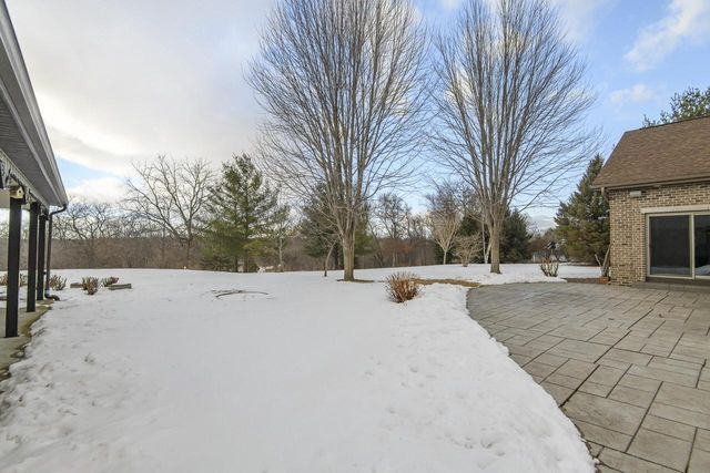 S90W27045 Norway DRIVE, Mukwonago, WI 53149