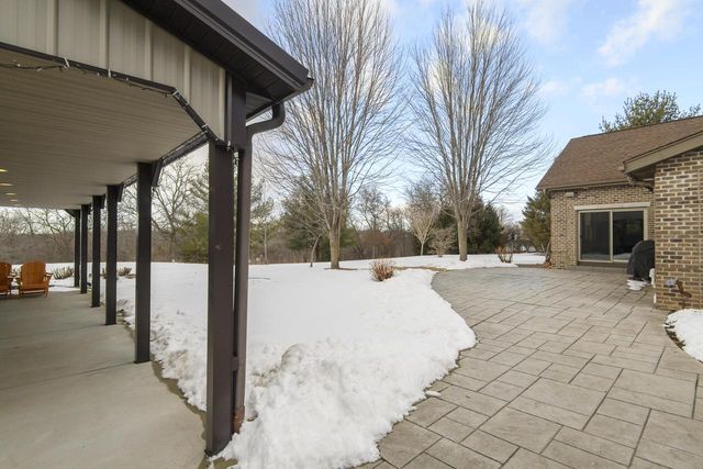 S90W27045 Norway DRIVE, Mukwonago, WI 53149