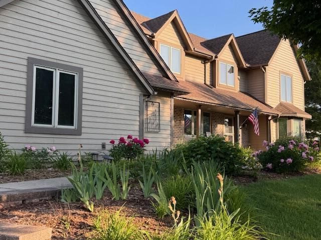 S90W27045 Norway DRIVE, Mukwonago, WI 53149