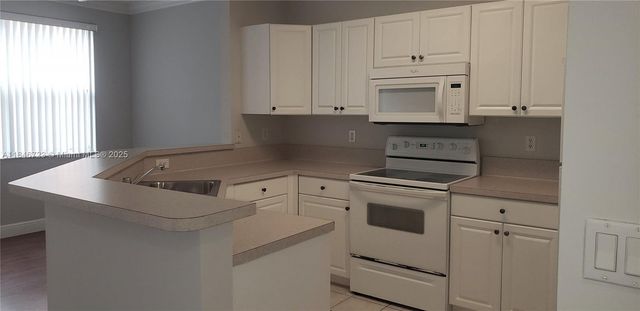 4602 SW 160th Ave 525, Miramar, FL 33027
