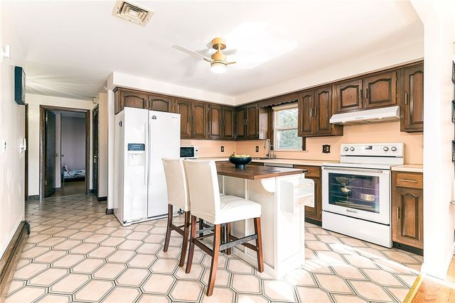 105 Walnut Street, Johnston, RI 02919