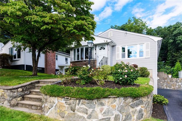 105 Walnut Street, Johnston, RI 02919