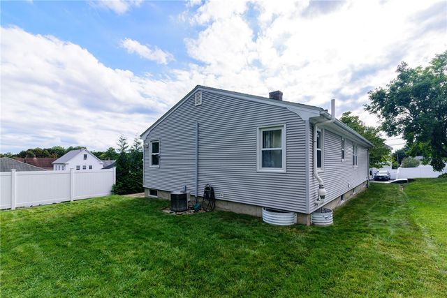 105 Walnut Street, Johnston, RI 02919