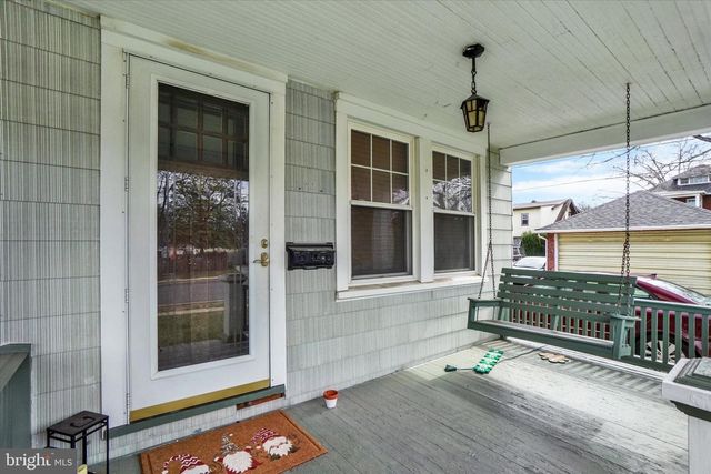 827 VIRGINIA AVE, York, PA 17403