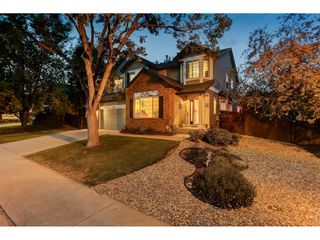 1516 Red Mountain Dr, Longmont, CO 80504