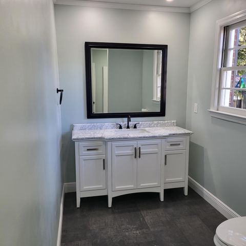 416 Pine Hill Road, Saint Matthews, SC 29135