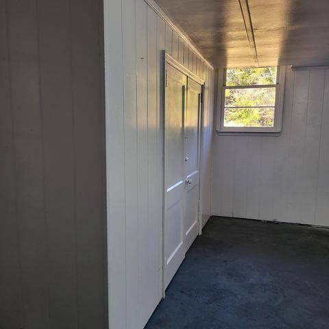 416 Pine Hill Road, Saint Matthews, SC 29135