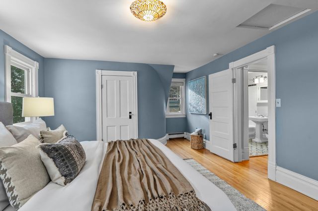 3416 Holmes Avenue S, Minneapolis, MN 55408