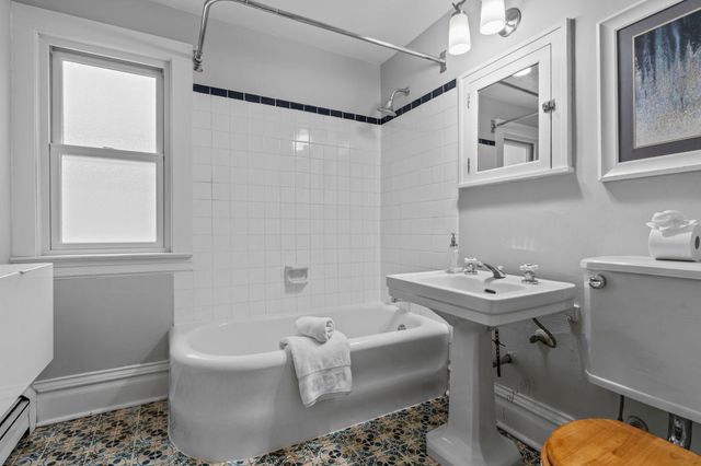 3416 Holmes Avenue S, Minneapolis, MN 55408