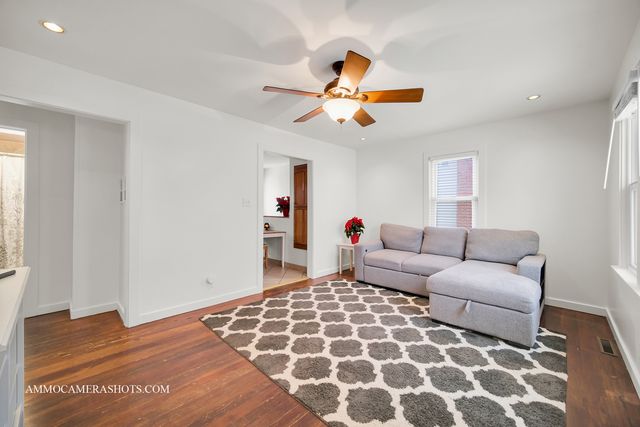 524 N College Street, Batavia, IL 60510