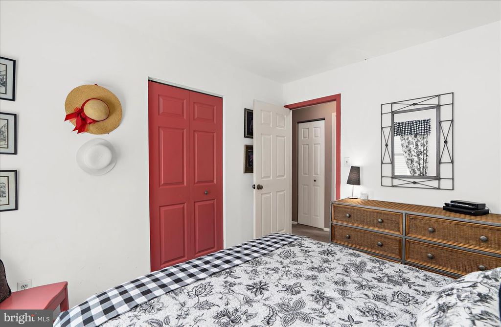 Image 34 of property listing at 13 BLAKE CT, Reisterstown, MD 21136