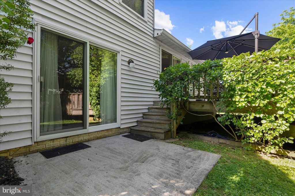 Image 47 of property listing at 13 BLAKE CT, Reisterstown, MD 21136