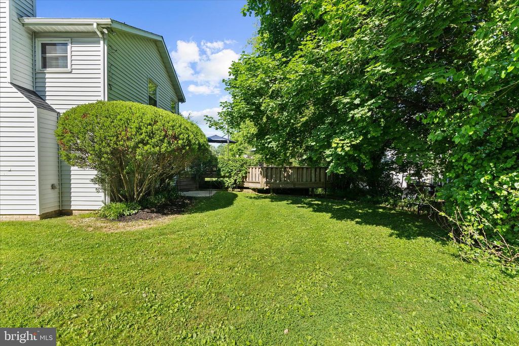 Image 48 of property listing at 13 BLAKE CT, Reisterstown, MD 21136